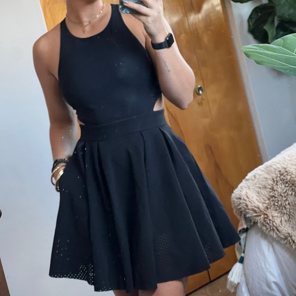 NWOT lululemon Away Dress black - Picture 1 of 5